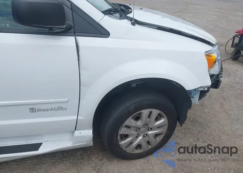 2017 Dodge Grand Caravan Se z USA, uszkodzony, nr VIN 2C7WDGBG3HR711603